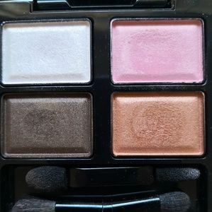 Authentic Suqqu Eyeshadow Pallette 18 Sakuraori 樱织
